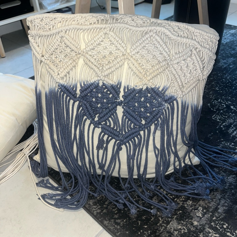 2 boho decorative pillows